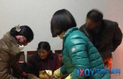 彭泽服务区热心救助迷路老人回家