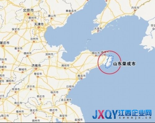 中国空军一架苏-27战机在山东荣成附近海域坠毁 （图片来自网咯）
