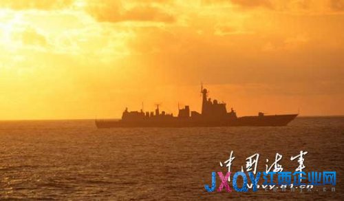 中国南海舰队在西太平洋遭外国舰机跟踪侦察