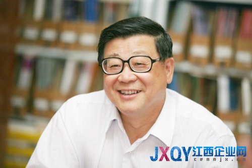 王伟光