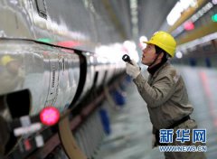 总理“组合拳”统筹中国经济升级